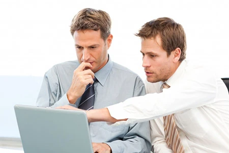 Equipo multidisciplinar de Syntax Legal — abogados, asesores fiscales y economistas en Alicante